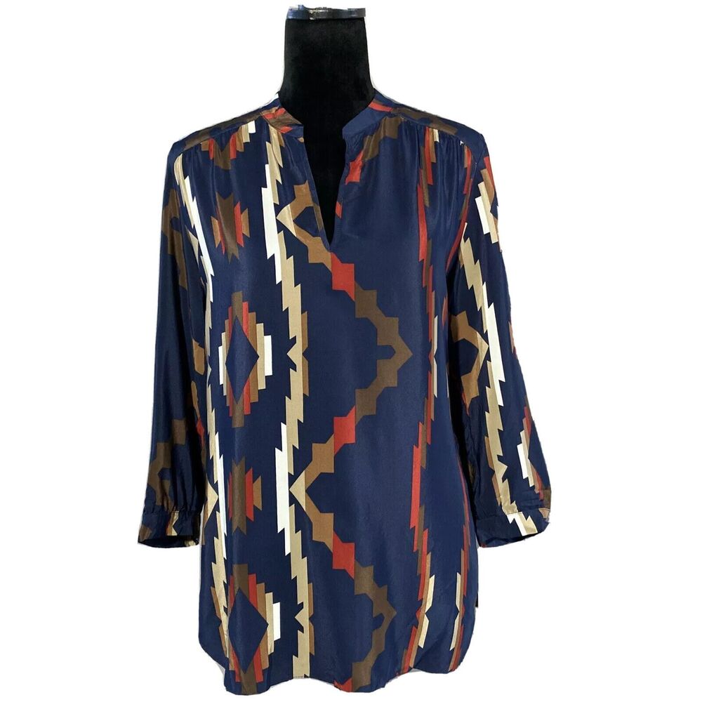 Amanda‎ Uprichard Blouse M 100% Silk Navy Blue Aztec 3/4 Sl Hi Low Tunic
